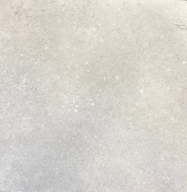 LUNARO Pearl, installed scene of the neutral natural stone look ceramic tile